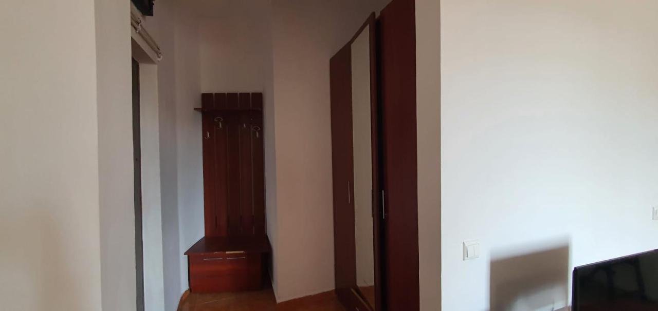 City Center Majestic Studio Appartement Boekarest Buitenkant foto